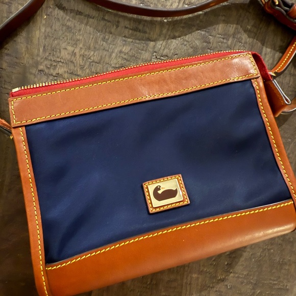 Dooney & Bourke Shoulder Bag - Picture 2 of 9